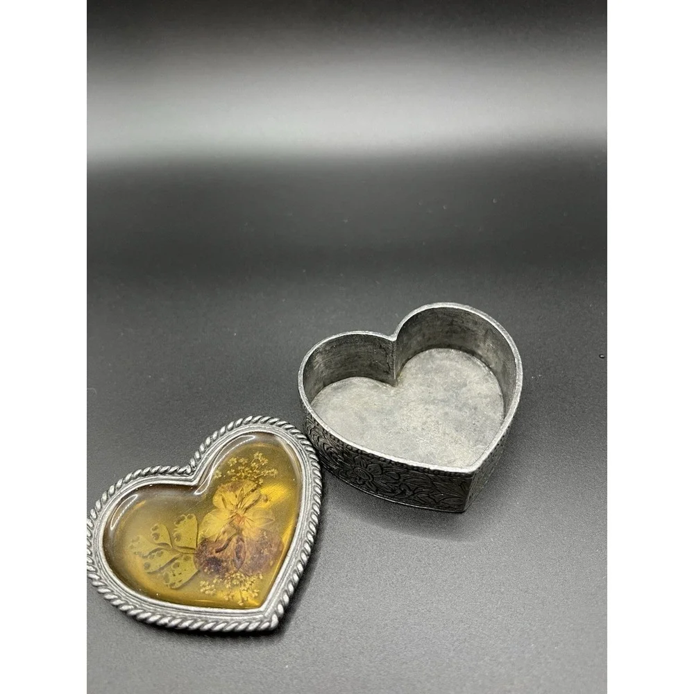 Vintage AXC Gifts Du Jour Heart Pewter Trinket Box - Pressed Dried Flower Lid